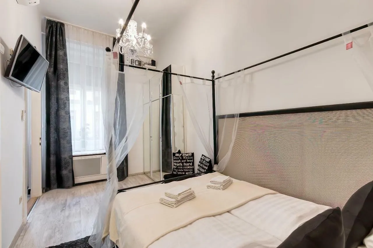 Sweet Dreams At King Street Silver Apartment Budapest